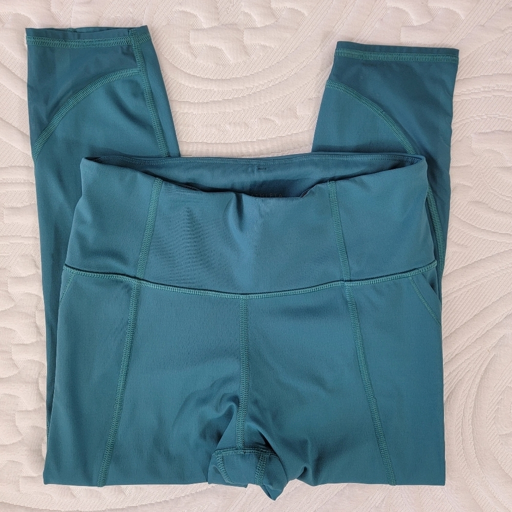 ATHLETA Lightning Capri Teal Green Athlesiure Workout Yoga Runnin Size Small - Picture 3 of 11